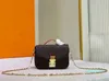 ミニ本物のレザーバッグデザイナーショルダーバッグハンドバッグレディファッションハンドバッグスイミングプールマルチカラーマルチポケットチェーンポチェットクーシンバッグ
