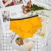 Planchettes de femmes sous-vêtements Modèles d'animaux de mode avec lettres au dos 2021 Arrivée Girls Sexy Mesh Brief