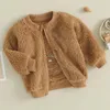 ジャケット0-4y幼児の女の女の子秋の冬冬の暖かいファジーコートベア刺繍ジャケットジッパーキッズフリースアウターコート