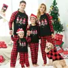 Familjsmatchande kläder Julpyjamas Set Cute Santa Deer Print Mom Dad Kids 2 Pieces Passar Baby Romper Sleepwear Look 231026