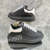 Nieuwe top Hot Trainer Sneakers Klassieke Denim Canvas Casual Schoenen Zwart Wit Heren Dames Platform Mode Lage Tops Rubber Outdoor xsd221133