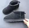 2024 New Boots Kids Australia Snow Boot Designer Children Shoes Winter Classic Ultra Mini Botton Baby Boys Girls Ankle Booties Kid Fur Suede474