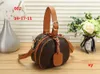 Shoulder Bags 2023 Luxury Designer Boite Chapeau Round Bag Cake Cowhide Crossbody Bag Nano Handbag Cluchs Women's Mobile Camera Bag Makeup Bag Dhgate Shoulder Bag New