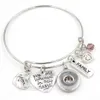 Hela justerbar utbyggbar tråd Bangle Memorial Mom Charm Armband Wire Bangle Snap -knapparmband för familjens minnesmotor232i