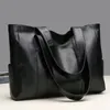 Evening Bags Fashion Large Soft Leather Ladies Bag European and American Retro Capacity Shoulder Handbag PU Material 231026