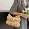 Axelväskor handväskor rufsar platt kroppsväska kvinnors fritid och väska kvinnors själväska sommarstrand handväskor