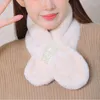 Шарфы в Корейском стиле из искусственного меха с искусственным воротником, плюшевый шарф с жемчугом и крестом, женский зимний утепленный шарф для защиты шеи, уличный ветрозащитный теплый нагрудник S152