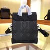 Fashion Luxury Shoulder handbags Men women Designer mini crossbody bag Wallet Letter v small tote bag 7A quality men casual Cross Body phone bag purse