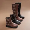 Botas estilo occidental vaquero corto para niños niñas de 2 a 8 años 2023 otoño invierno cuero caballería bloqueo hebilla tobillo bota