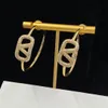 Boucles d'oreilles de créateur en laiton, boucles d'oreilles Hoop Huggie avec lettres en Zircon, bijoux élégants pour femmes, cadeaux