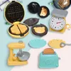Keukens Speelvoedsel Kinderfamilie Mini-keukenmeubilair DIY Miniatuur speelgoedkeuken Keukenspeelgoed Cadeau voor peuter Jongens Meisjes PoppenhuisL231026