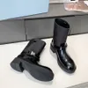 Däckdesigner kvinnor stövlar lyxiga chelsea martin knä stövel kvinnors män motocykel ankel halv antislip modeplattform snö vinter mid stövlar bootie skor 42