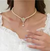 Collier camélia pour femmes filles élégantes perle pendentifs collier mode Vintage gland Chorker chaînes de mariage bijoux colliers