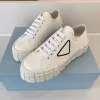 2023New Schuhe Designer Schuhe Mode Sneaker lässige Leinwandschuhe Frauen Sneaker Dicke Sohle Solid Color Shoelace Box Größe 35-42