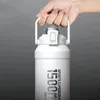 Tasses 2L bouteille d'eau isolée avec paille poignée Thermos en acier inoxydable pour salle de sport à Double paroi sous vide 231026