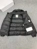 Nowa kurtka 23SS z wydrukowaną kurtką na tylnej puszystej krótkie kurtki zimowe mają rozmiar NFC 1-5