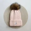 Fashion hats Men's and women's beanie fall/winter thermal knit hat ski brand bonnet High Quality warm cap Knitted hat