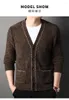 Мужские свитера 2023, корейский кардиган, мужской свитер, вязаная верхняя одежда, однотонная куртка большого размера с длинным рукавом и v-образным вырезом, мужские пальто K72