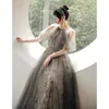 エスニック衣類ホルターQIPAO CHEONGSAM SQUARE COLLAR MESH BRIDESMAIDドレスアップリケプリーツイブニングパーティーガウン女性ロングバックレスドレス