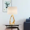 Tafellampen kunst eenvoudige slaapkamer gouden hars holle lamp led woonkamer studie decoratie witte stoffen lampenkap bureau