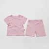 Kläder sätter sommar ribbad kort ärm t-shirt barnshorts 2 stycken söt tjej pojke kostym hemkläder pajamas set grossist