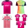 2023 2024 Club Team Sunderland 20 CLARKE Maglia da calcio 24 NEILL 5 BALLARD 7 BELLINGHAM 39 EKWAH 21 PRITCHARD 32 HUME 10 ROBERTS Maglia da calcio Kit Nome personalizzato Numero