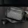 Marsupi in pelle di lusso a tracolla da uomo Fashion Design borsa a tracolla scozzese Business Messenger Borsa da uomo Cartelle Tote Purse 231026