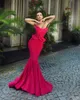 Eleganti abiti da sera a sirena fucsia per le donne Sweetheart Raso a strati pieghe Drappeggiato Occasioni formali Indossare feste Secondo ricevimento Compleanno Spettacolo Abiti da ballo