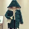 Parka da donna in piumino 2023 Giacca invernale da donna Cappotto lungo imbottito in cotone con cappuccio Cappotto femminile caldo di alta qualità Capispalla da donna Manteau Femme Hiver 231026