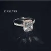 Handgemaakte Emerald cut 2ct Lab Diamond Ring 925 sterling zilver Engagement Wedding band Ringen voor Vrouwen Bruids Fijne Partij Sieraden 22308f