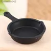 Kitchens Play Food 2Pcs Doll House Accessories 1 12 Dollhouse Miniature Kitchen Utensil Pan Small Frying Pan Model Accessories ToysL231026