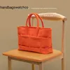 BottegassVenetas Arcos Totes Bag 5A Handmade Large Capcity Shangxin nicho design original e personalizado tecido laranja xadrez casual e versátil portabl