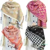 Designer Vente en gros de 23 foulards de mode couleur châles chauds automne et hiver imprimés châles de lettres foulards et foulards rafraîchissants