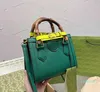 Totes Luxury Designer Bags Bolsa Mulheres Bolsas Bolsa De Ombro Moda Clássico Nó De Bambu Mini Sacola Mulheres Preto Compras Crossbody