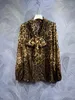 Blusas femininas designer de luxo inspirado marrom leopardo impressão blusa de seda com gravata outono moda 2023