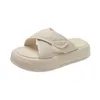 Talltor i strandsandstorlek 38 Sneakers för kvinnor Flip Flops White Sandals Women's Shoes 33 Sport Trainers Sapatenes