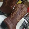 Automne hiver bottes pour femmes nouveaux chaussons brodés pointus fil moyen talon épais femmes à grandes manches tube moyen chaussures de bottes occidentales