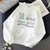 Kvinnors hoodies 18 och år födelsedag kvinnor vintage rolig 90 -tal koreansk stil pullover huva kvinnlig gotisk huvtröja
