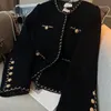 Giacche da donna Autunno Nero Design vintage Girocollo Giacca in pile Donna Elegante lusso Chaquetas Mujer Manica lunga Cappotto corto con bottoni 231026
