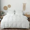 Sängkläder sätter högkvalitativa hantverk med furball dubbelsäng täcke omslag 220x240 tuftad king size drottning tröskel och kudde fall 231026