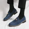 Brytyjskie buty formalne mężczyźni zamszowe kwadratowe obcasy płaskie palce palców wygodne i oddychające biurowe buty