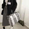 イブニングバッグの女性トートハンドバッグレディセルペンティン塗りつぶされた肩の脇の下のクラッチ財布とハンドバッグ