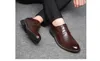 Chaussures habillées Automne Printemps Formel Hommes Mode Appartements En Cuir Véritable Rétro Bout Pointu Oxford Chaussures Pour Hommes Grande Taille