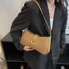 Evening Bags Jin Mantang Shoulder Side Bag for Women Winter Designer Small PU Leather Crossbody Trend Handbags and Purse bag 231026