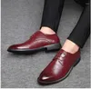 Chaussures habillées Automne Printemps Formel Hommes Mode Appartements En Cuir Véritable Rétro Bout Pointu Oxford Chaussures Pour Hommes Grande Taille