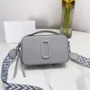 Sacs de créateurs pour femmes Maj le petit sac de style appareil photo double fermeture bandoulière amovible sangle réglable sac à bandoulière