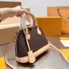 Borsa tote di lusso alma BB design a conchiglia moda Borsa a tracolla in rilievo Borsa da donna in pelle di alta qualità con cerniera classica Borsa a tracolla in pelle Tote