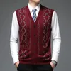 Gilet da uomo Autunno Moda Marchio Argyle 6 Cardigan in lana Maglione con diamanti Profondo scollo a V Gilet in maglia Uomo Trendy Senza maniche Abbigliamento casual 231026