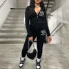 Kvinnors spårningsdräkter Designer tryckt två bitar byxor Hip Hop Autumn och Winter Womens Print Set Sports Set