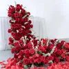 Dekorative Blumen, rote künstliche Simulation, Wasserfall-Blume, nachgestellte Kunst, Event, Feier, Hochzeit, Hintergrund, Dekor, Blumenwand, Party-Requisiten